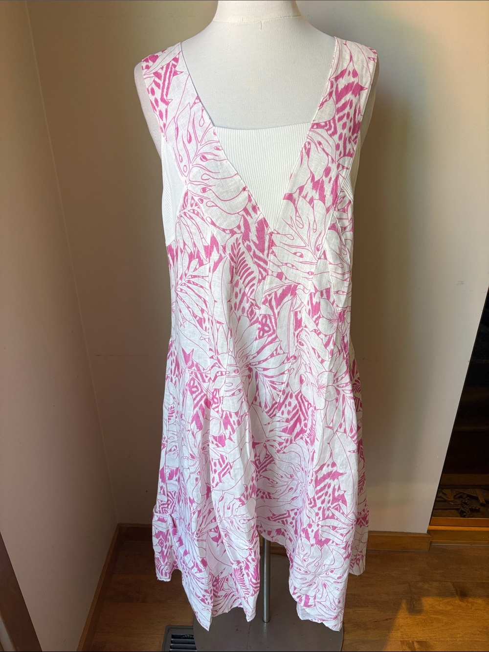 Sleeveless Pink and White linen Midi Dress